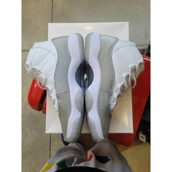 Jordan 11 metallic size 9.5 - Picture 7 of 8